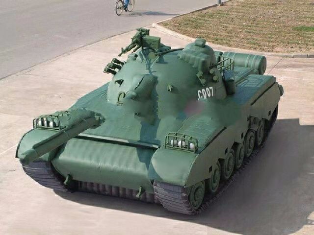 博鳌镇军用充气坦克车